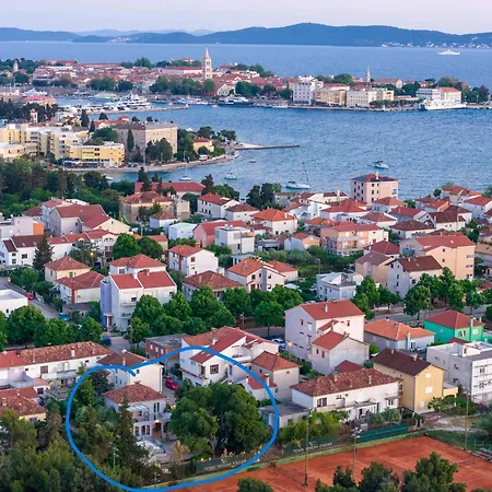 B&d For The Complete Pleasure Of Vacation !heated! Private Pool! Oasis In The Center Of Zadar, 100m From The Sea Вилла *