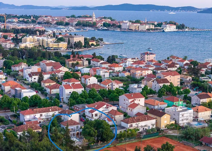 B&d For The Complete Pleasure Of Vacation !heated! Private Pool! Oasis In The Center Of Zadar, 100m From The Sea Вилла *
