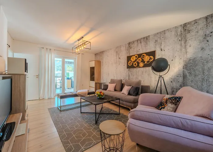 B&d For The Complete Pleasure Of Vacation !heated! Private Pool! Oasis In The Center Of Zadar, 100m From The Sea Vila *